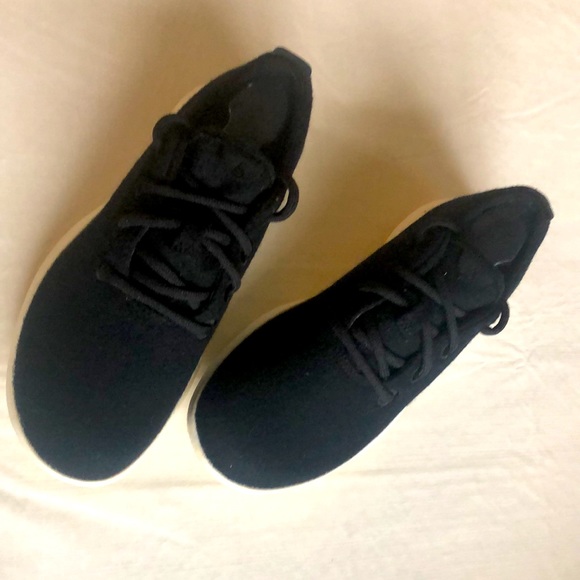 Allbirds Women’s Wool Runners - True Black (Cream Sole) Size 7 - Picture 2 of 7